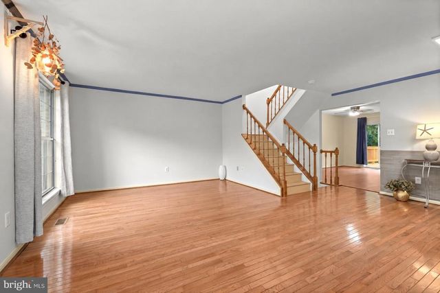 38 BATTERSEA BRIDGE CT, Lutherville Timonium, MD 21093