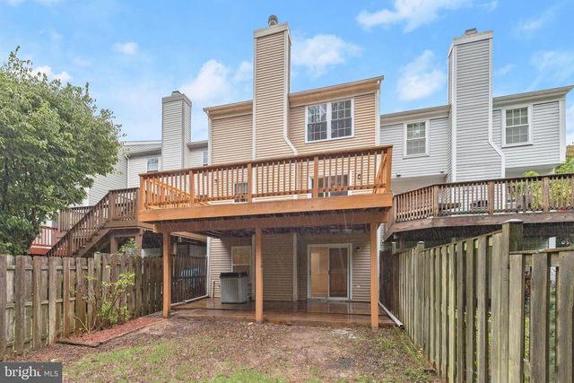 38 BATTERSEA BRIDGE CT, Lutherville Timonium, MD 21093
