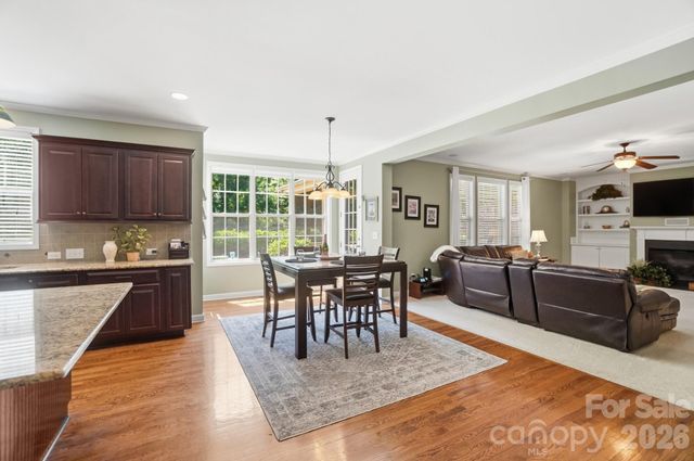 3219 Lakehurst Crossing, Matthews, NC 28104