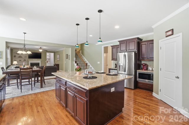 3219 Lakehurst Crossing, Matthews, NC 28104