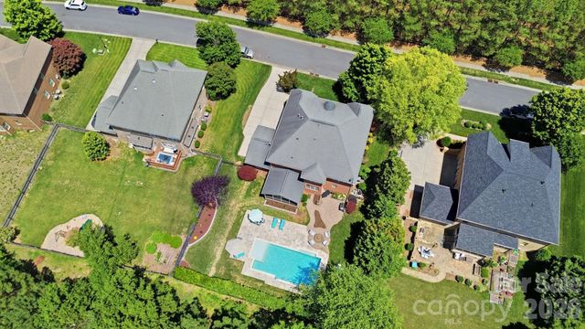 3219 Lakehurst Crossing, Matthews, NC 28104