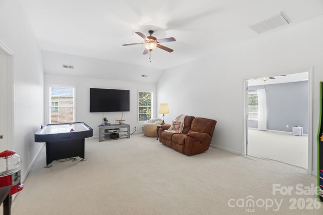 3219 Lakehurst Crossing, Matthews, NC 28104