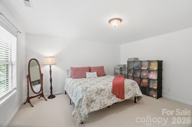 3219 Lakehurst Crossing, Matthews, NC 28104