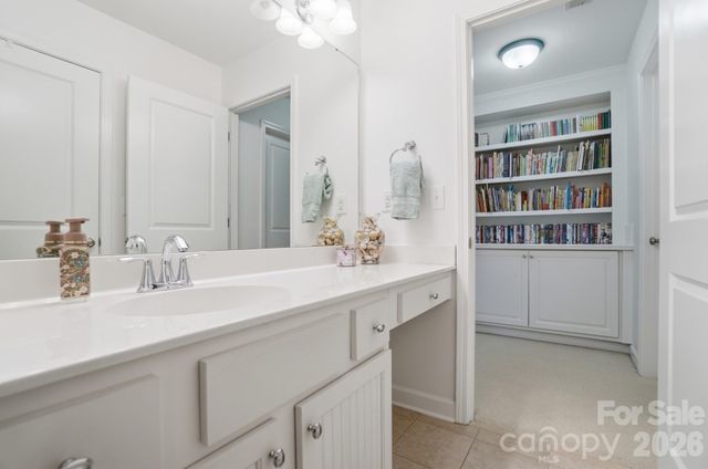 3219 Lakehurst Crossing, Matthews, NC 28104
