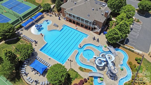 3219 Lakehurst Crossing, Matthews, NC 28104