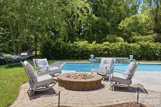 3219 Lakehurst Crossing, Matthews, NC 28104