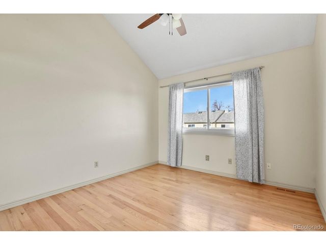 7602 S Cove Cir, Centennial, CO 80122