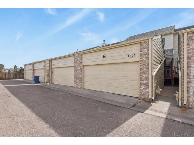 7602 S Cove Cir, Centennial, CO 80122