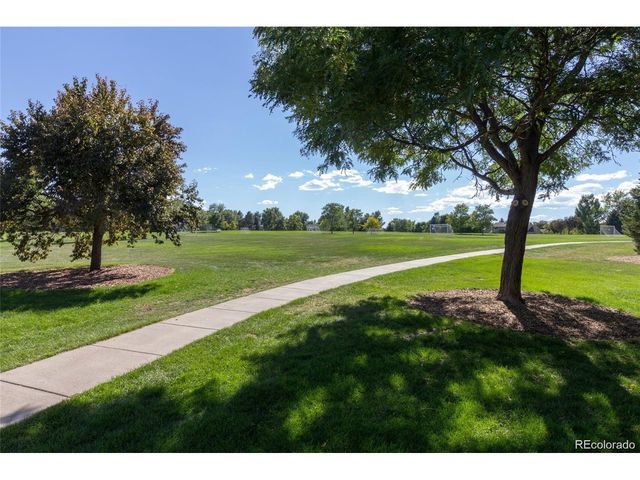 7602 S Cove Cir, Centennial, CO 80122