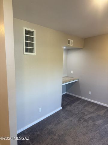 3750 N Country Club Rd Apt 44, Tucson, AZ 85716