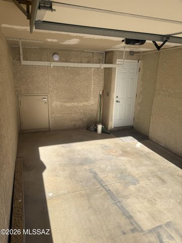 3750 N Country Club Rd Apt 44, Tucson, AZ 85716