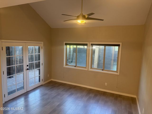 3750 N Country Club Rd Apt 44, Tucson, AZ 85716