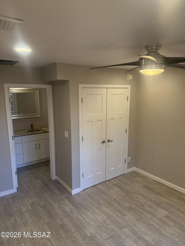 3750 N Country Club Rd Apt 44, Tucson, AZ 85716