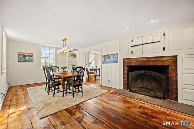 131 Tryon Street, Glastonbury, CT 06073