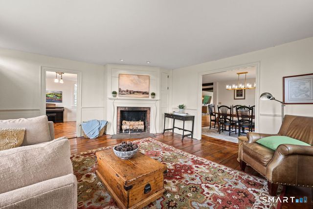 131 Tryon Street, Glastonbury, CT 06073