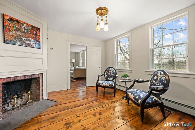 131 Tryon Street, Glastonbury, CT 06073