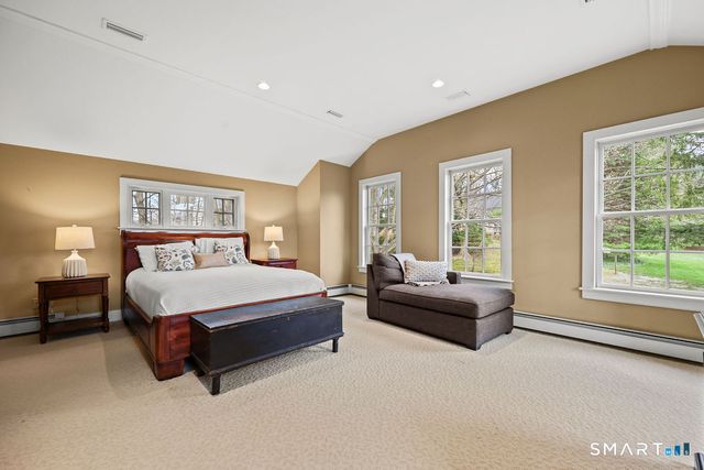 131 Tryon Street, Glastonbury, CT 06073