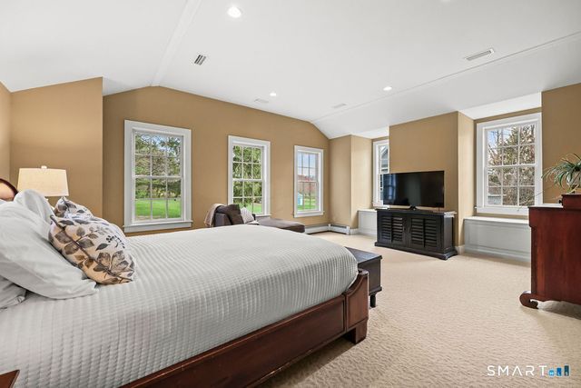 131 Tryon Street, Glastonbury, CT 06073