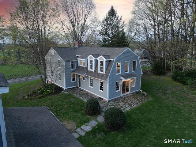 131 Tryon Street, Glastonbury, CT 06073
