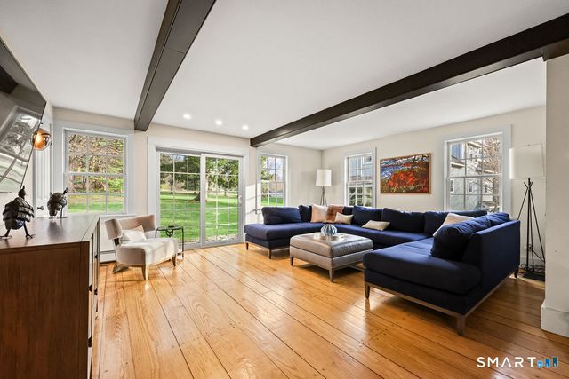 131 Tryon Street, Glastonbury, CT 06073