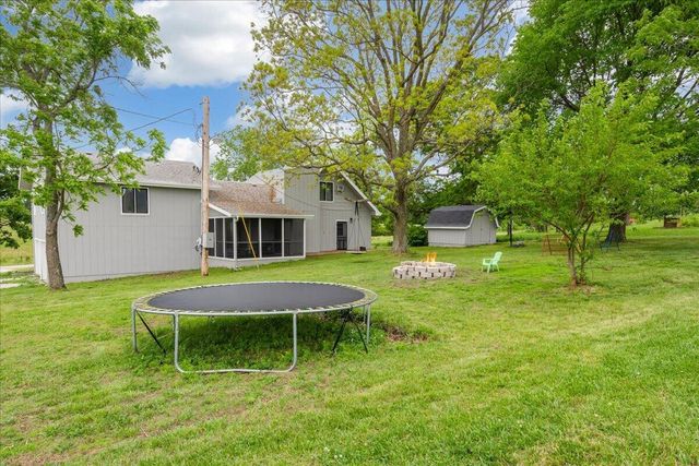 898 Short State Hwy Y, Marshfield, MO 65706