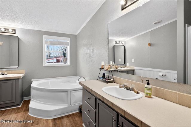 14910 Galston Blvd, Louisville, KY 40272