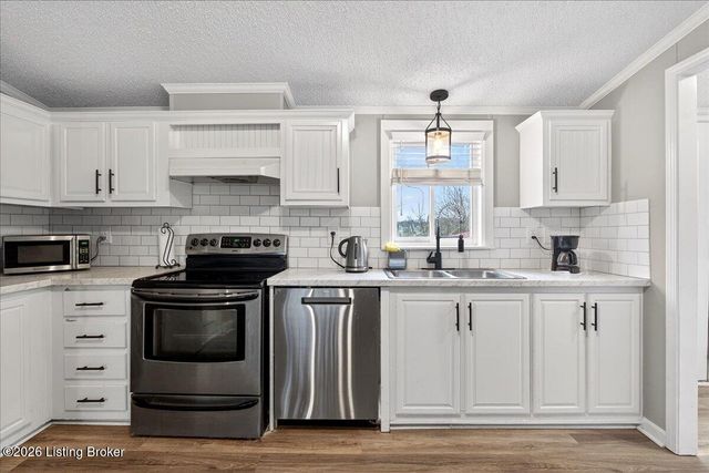 14910 Galston Blvd, Louisville, KY 40272