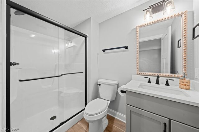 5272 California Avenue, Louisville, OH 44641