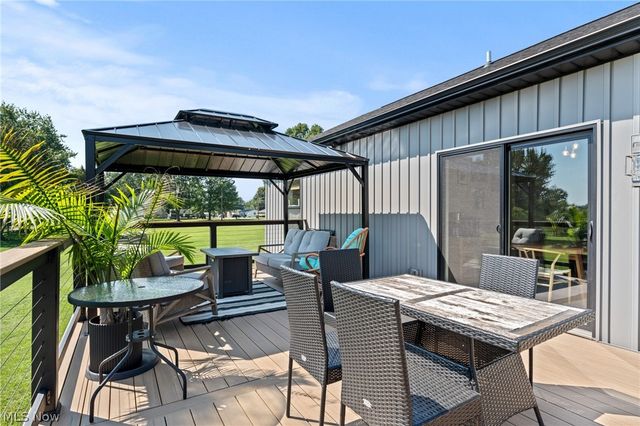 5272 California Avenue, Louisville, OH 44641