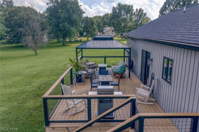 5272 California Avenue, Louisville, OH 44641