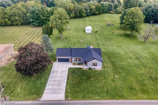 5272 California Avenue, Louisville, OH 44641