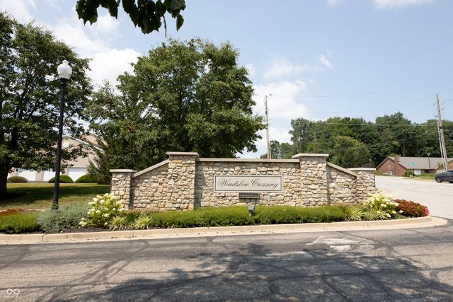 4933 Opal Ridge Lane Lane 208, Indianapolis, IN 46237