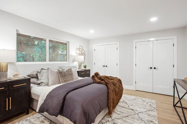 4945 Pasadena Ave, Sacramento, CA 95841