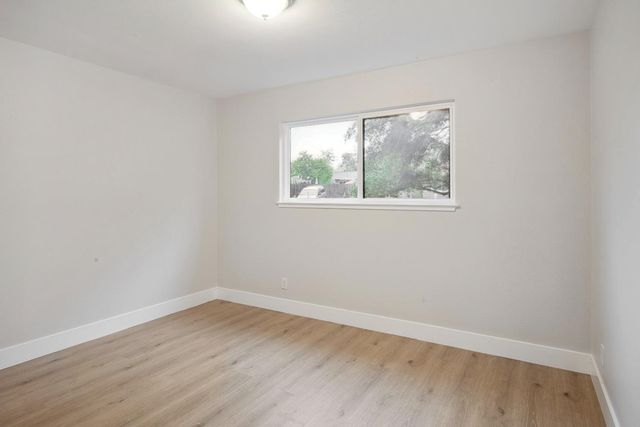 4945 Pasadena Ave, Sacramento, CA 95841