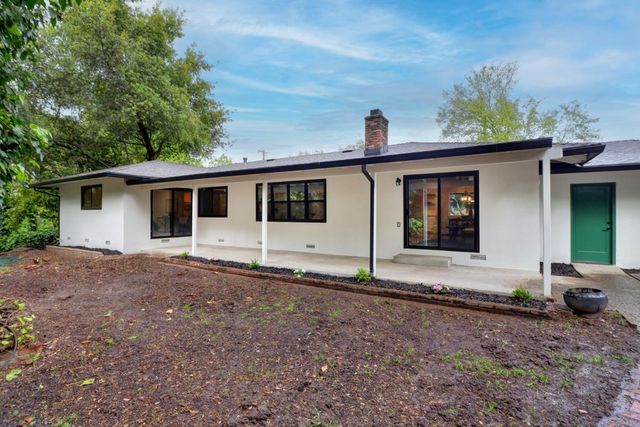 4945 Pasadena Ave, Sacramento, CA 95841