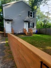 15-17 Otis Ct 17, Springfield, MA 01119