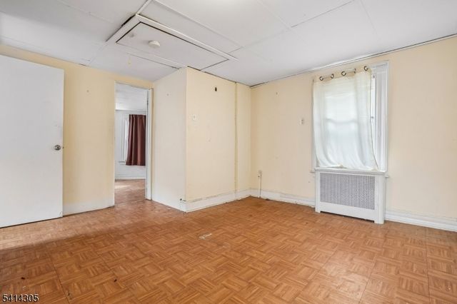 68 Chestnut St, Montclair Twp., NJ 07042