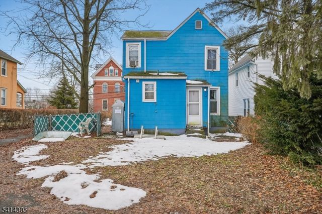 68 Chestnut St, Montclair Twp., NJ 07042