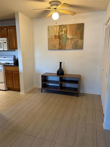 5601 ROSEBRIAR WAY 106, Orlando, FL 32822