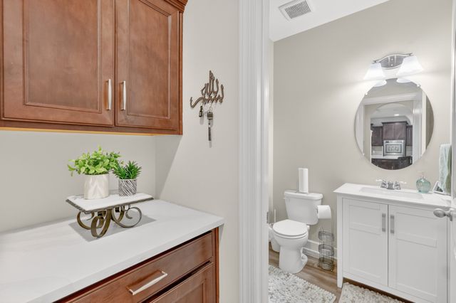 9786 Glenmore Ln, Brentwood, TN 37027
