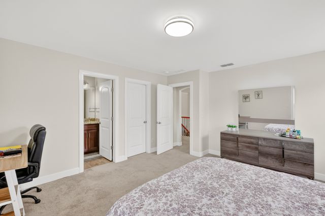 9786 Glenmore Ln, Brentwood, TN 37027