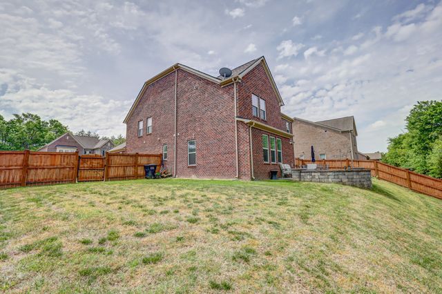 9786 Glenmore Ln, Brentwood, TN 37027