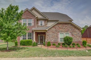9786 Glenmore Ln, Brentwood, TN 37027