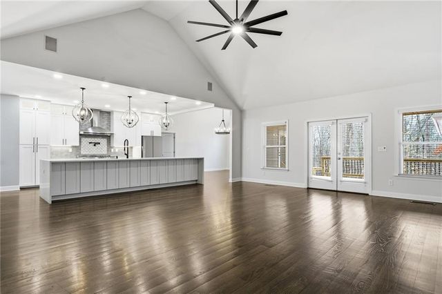 44 S Arbor Shores Drive, Newnan, GA 30265