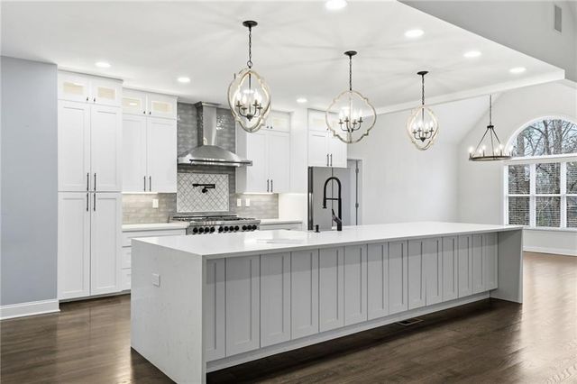 44 S Arbor Shores Drive, Newnan, GA 30265