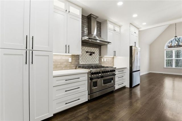 44 S Arbor Shores Drive, Newnan, GA 30265