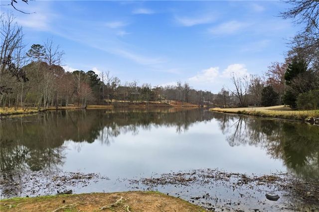 44 S Arbor Shores Drive, Newnan, GA 30265