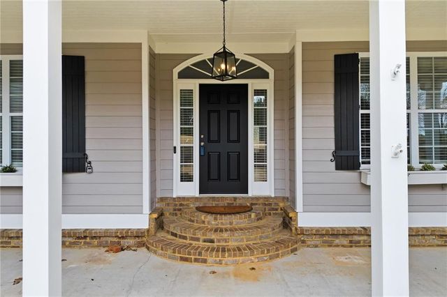 44 S Arbor Shores Drive, Newnan, GA 30265