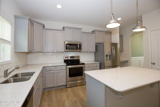 1170 Camellia Drive, Vass, NC 28394