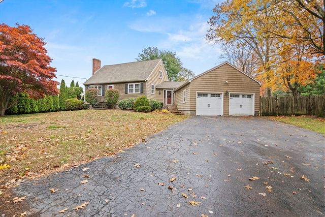 17 Molloy Road, Wilmington, MA 01887